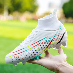Imagem do Botas multicoloridas de tornozelo para homens, sapatos de futebol, grama esporti