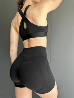 TOP LENA