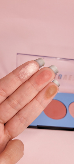 Paleta Mista - Max Love - Contorno, Blush e iluminador na internet