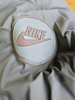 CAMPERA NIKE PREMIUM - Belfiore