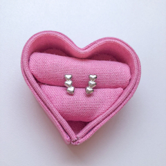 Brinco Ear Cuff 3 corações