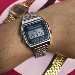 Relógio estilo Casio - Lana Izidoro Moda e Acessórios
