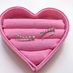 Brinco Ear Cuff Cravejado - comprar online