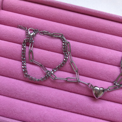 Pulseira Dupla em Aço Inoxidável com Imã de Coração na internet