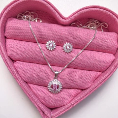 Conjunto Colar e Brinco Cravejado Rosa e Cristal - loja online
