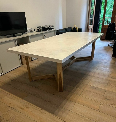 Mesa de microcemento - comprar online