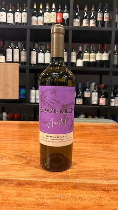 Grazie mille- Amistad-Assemblage de blancas