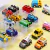 Paquete de 18 juguetes de autos que arrastras atras y corren solos - comprar en línea