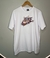 Camiseta Nike - estampa Alto relevo - branca - comprar online