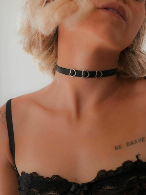 Chocker três Corações