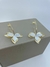 BRINCO ARGOLA FLOR DOIS BANHOS