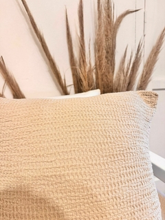 Almohadón - Panal Beige 50x50cm - comprar online