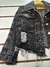 Campera desgastada con tachas - comprar online