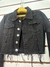 Campera negra con rotura - comprar online