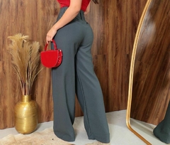 Calça Fernanda - Grafite na internet