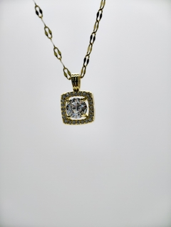 Collar de acero dorado - comprar online