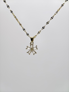 Collar de acero dorado - comprar online