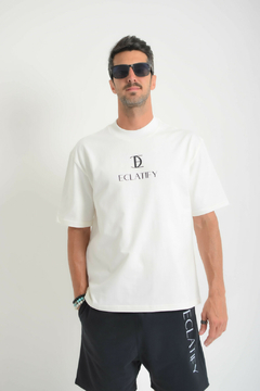 REMERA CANNES OFF WHITE - BOXY OVER