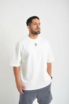 REMERA NIZA OFF WHITE - BOXY OVER - Eclatify