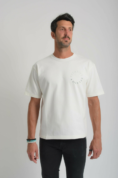 REMERA LYON OFF WHITE - STANDARD