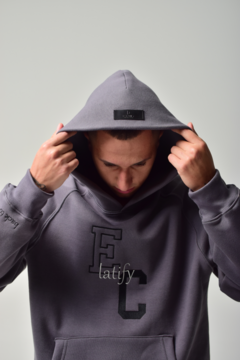 BUZO AUSTIN - BOXY OVER en internet
