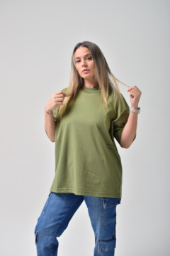 REMERA WHITNEY - BOXY OVER en internet