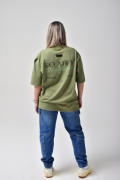 REMERA WHITNEY - BOXY OVER - Eclatify