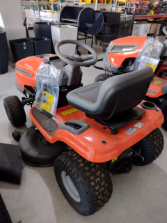 TRACTOR CORTACÉSPED HUSQVARNA TS142 - Gas Cem Shop