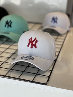 BONÉ NEW ERA