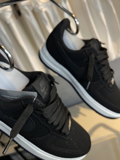 Imagem do NIKE AIR FORCE NOBUCK BLACK