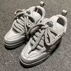 Louis Vuitton Skate Bico Arredondado Branco Gelo - comprar online