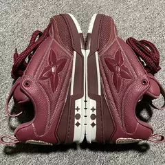Louis Vuitton Skate Bico Arredondado Bordô - comprar online