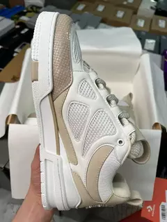 Imagem do Louis Vuitton Skate Bico Arredondado Bege