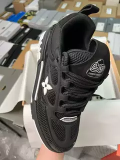 Louis Vuitton Skate Bico Arredondado Preto