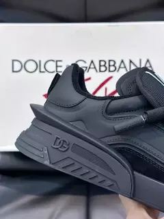 Dolce&Gabbana Casual Preto na internet