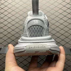 Imagem do Balenciaga Paris Familia 3XL retro