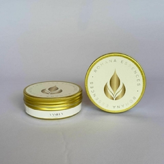 Vela Vanilla 50g - Cor Dourado