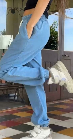 Jogger Mika
