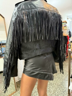 Jaket Suiz en internet