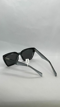 Armação De Grau Lion Clipon - Capetillo Transparente Detalhe Preto -00054119990 - LION