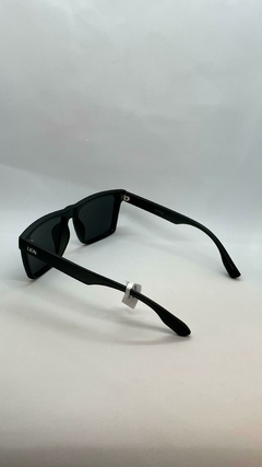 Óculos De Sol Lion Polarizado - Favarolo Preto - 00060918990