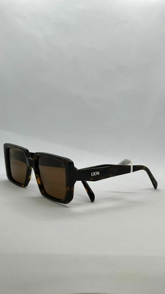 Óculos de Sol Polarizado Lion - Tartaruga Marrom - 00056028990 - comprar online