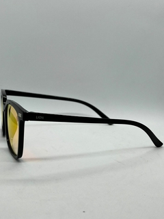 Óculos de Sol San Diego Lion - Lente Espelhada Multi Collor 8414990 na internet