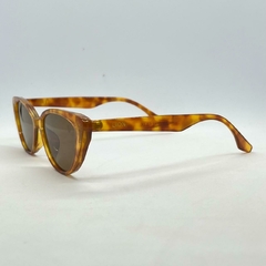 Óculos de Sol Paraty Lion Cat eye - Caramelo 14617590