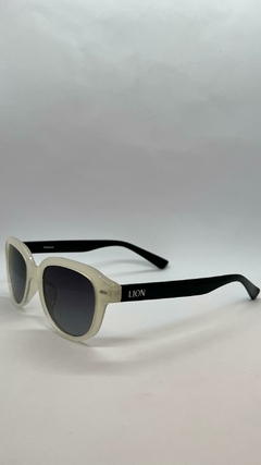 Óculos de Sol Lion Atins Polarizado - Branco Fosco 46018990