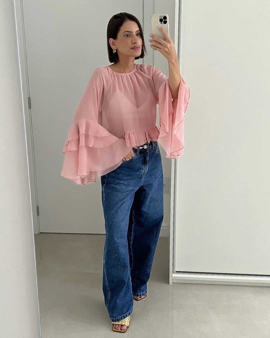 Bata em chiffon com gola careca
