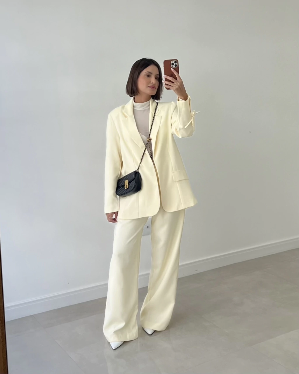 Blazer amarelo creme