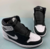 Jordan 1 High Black White na internet