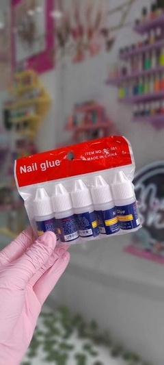 Nail glue con gotero 5PCS