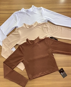 Cropped gola alta